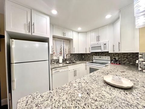 176 Tuscany C Delray Beach FL 33446