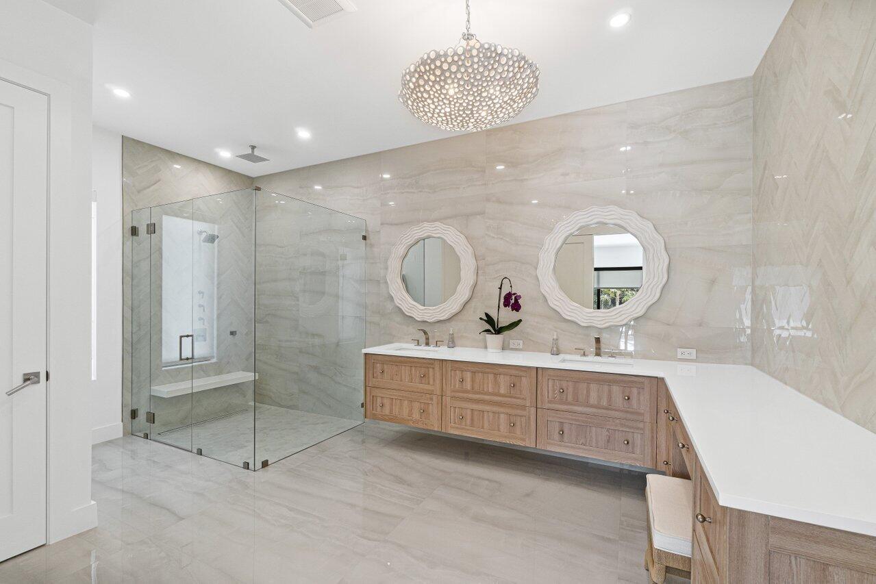 VINTAGE OAKS / POLO CLUB - Residential