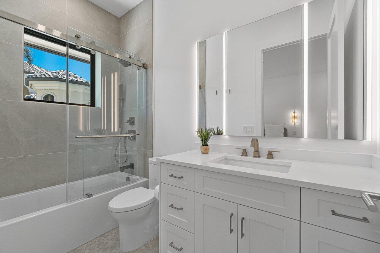 VINTAGE OAKS / POLO CLUB - Residential