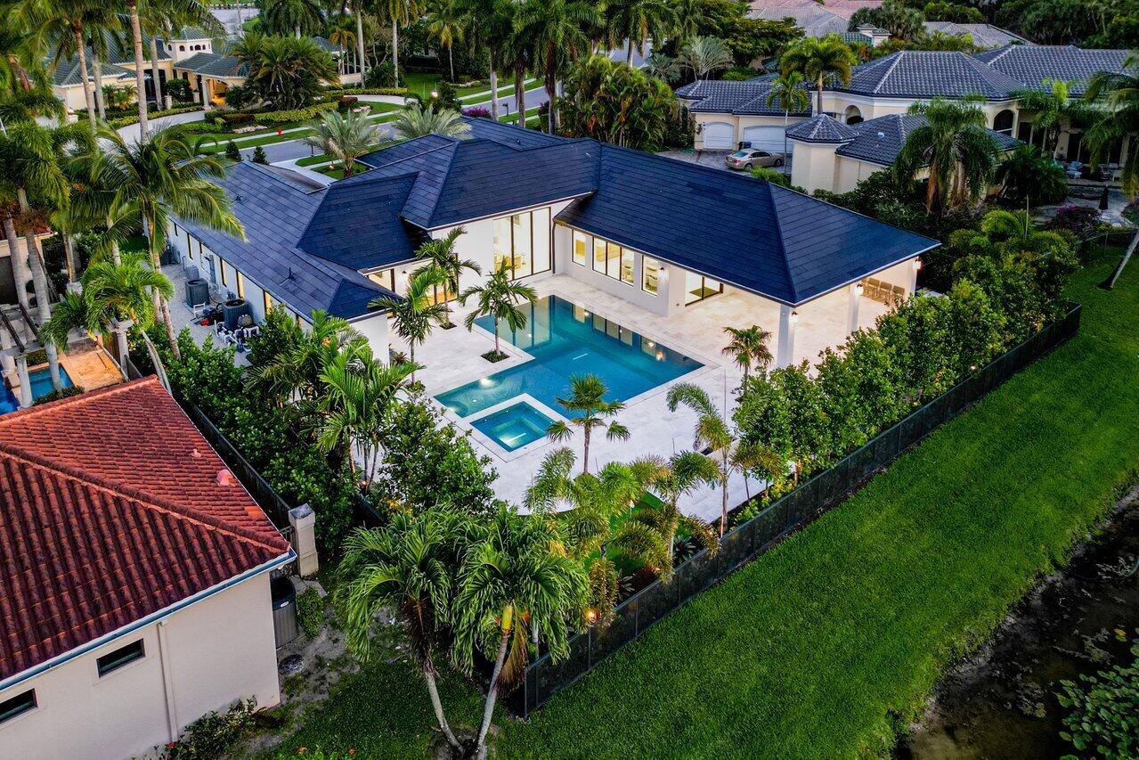 VINTAGE OAKS / POLO CLUB - Residential