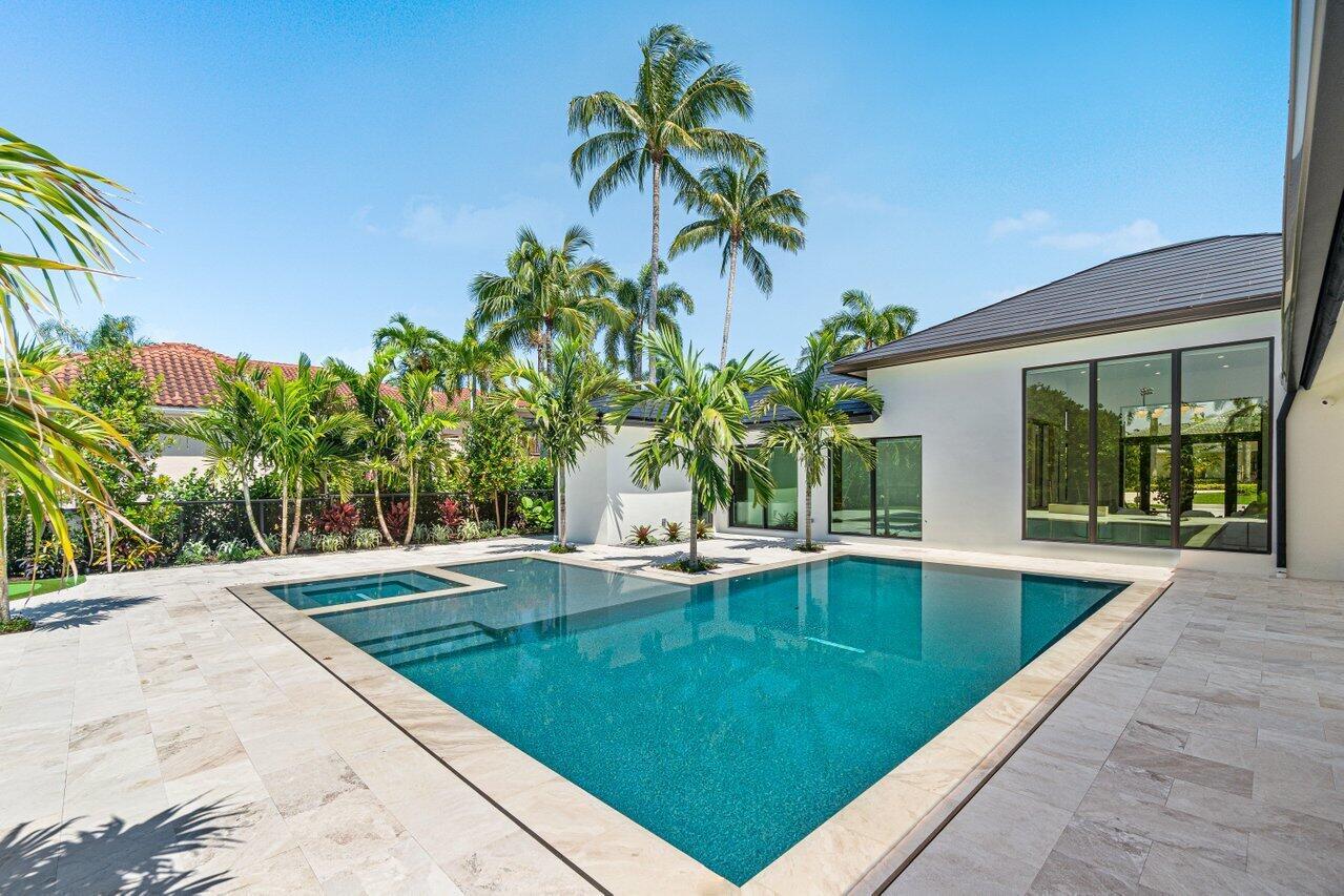 VINTAGE OAKS / POLO CLUB - Residential