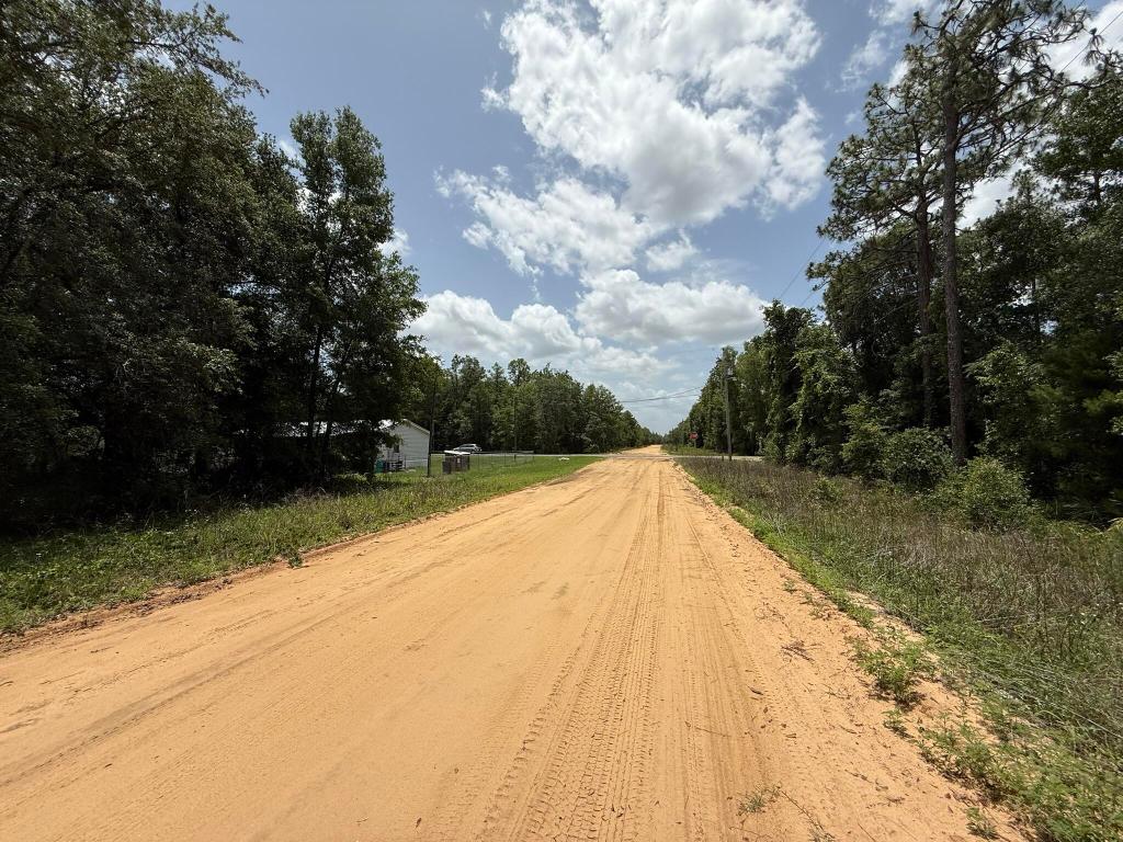 INTERLACHEN LAKES ESTATES - Land