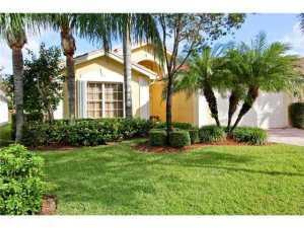 Photo of 7562 Cape Verde Lane Ln, Lake Worth Beach, FL 33467 (MLS # R10746561)