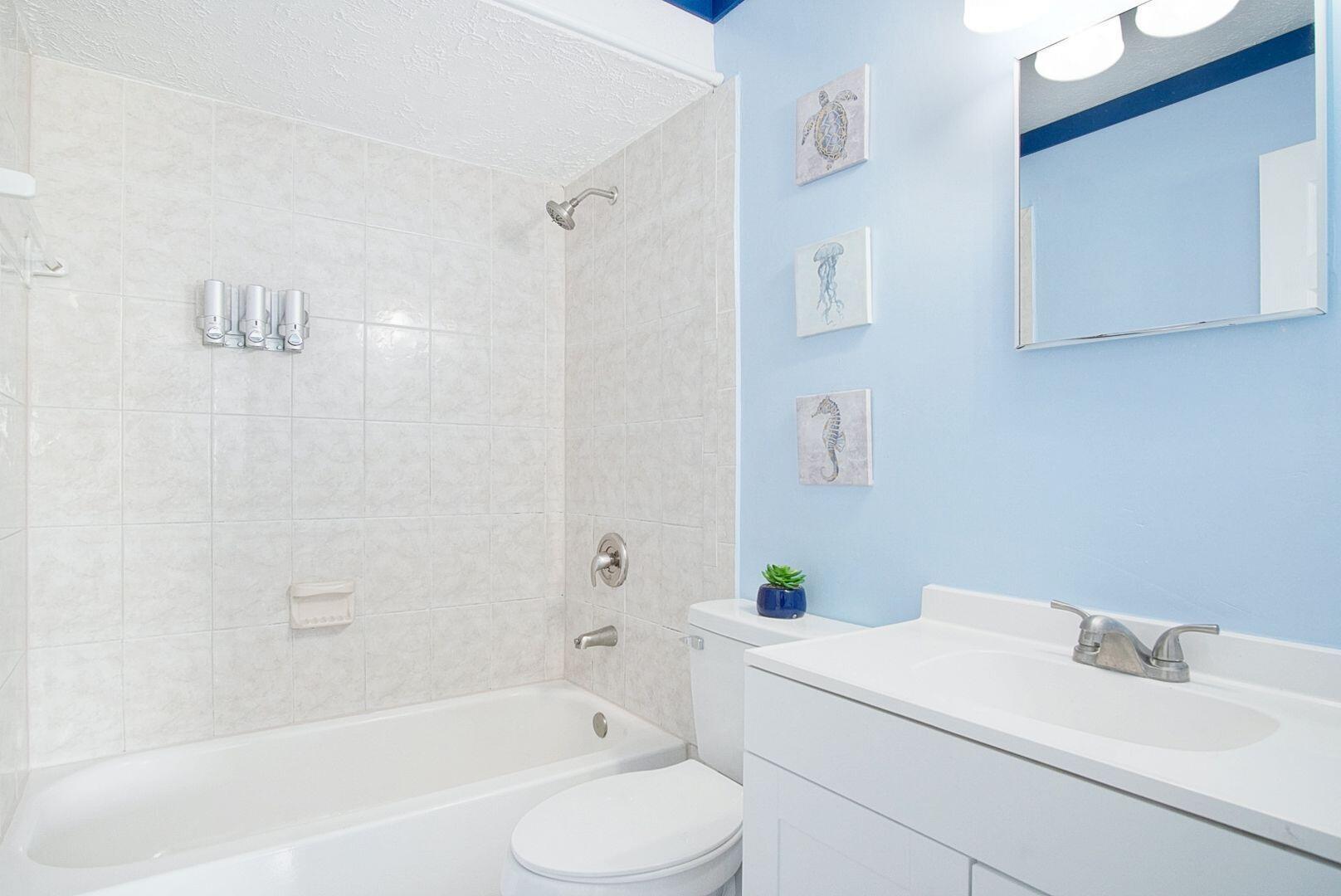 SHERATON PLAZA UNIT 3 REP - Residential