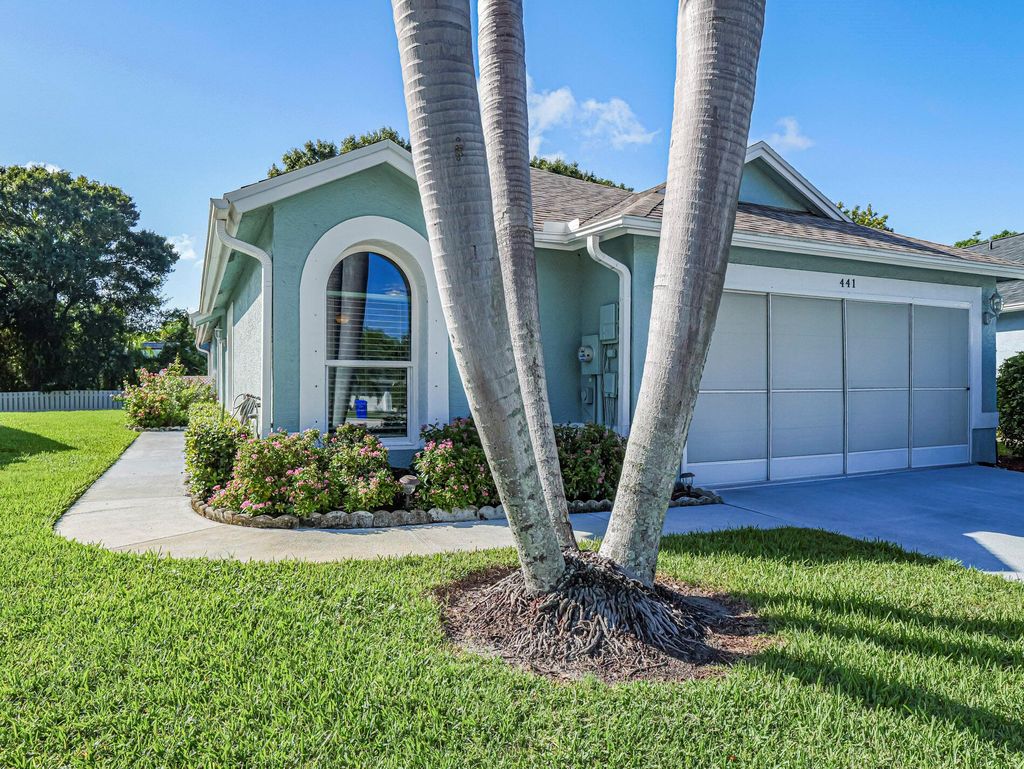 Photo of 441 10th Place, Vero Beach, FL 32960 (MLS # R11131882)