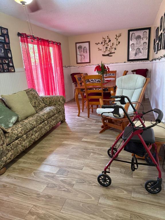 FISHERMANS COVE - Residential