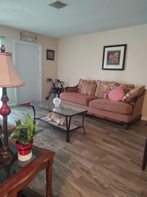 4171 SE Geneva Drive