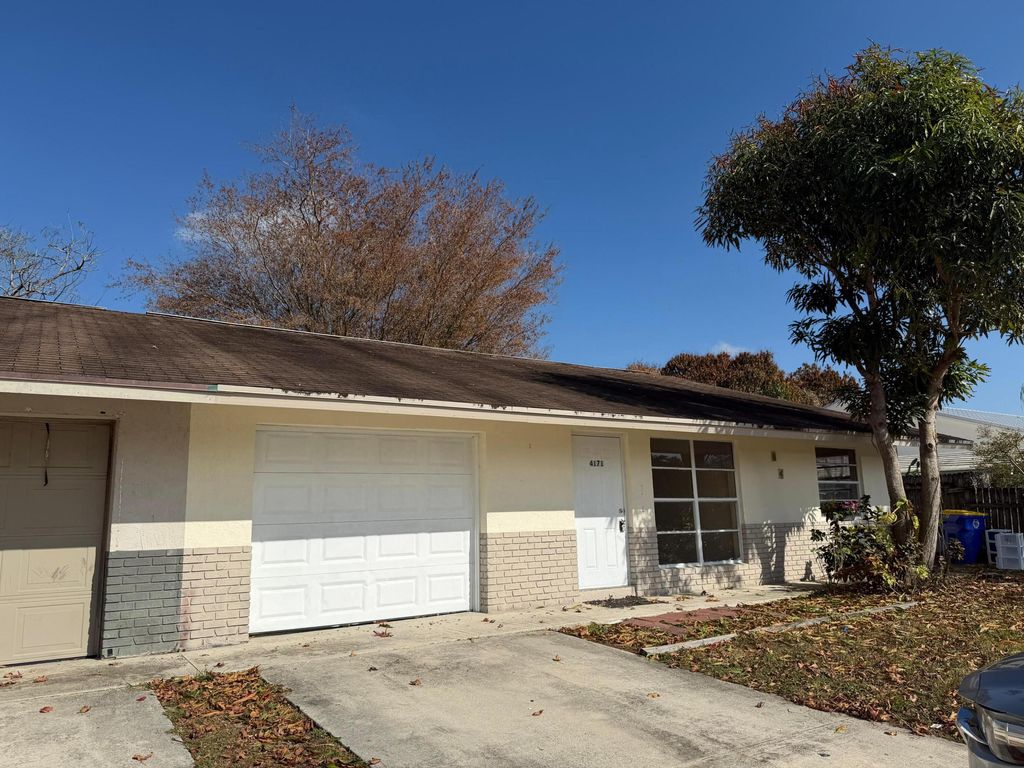 Photo of 4171 SE Geneva Drive, Stuart, FL 34997 (MLS # R11155623)