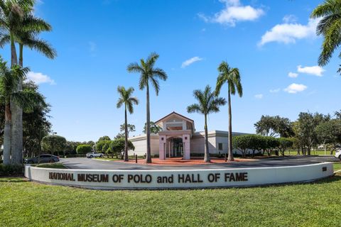 A home in Lake Worth