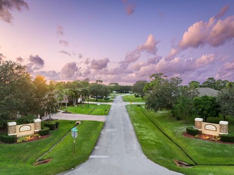 A home in Port St Lucie