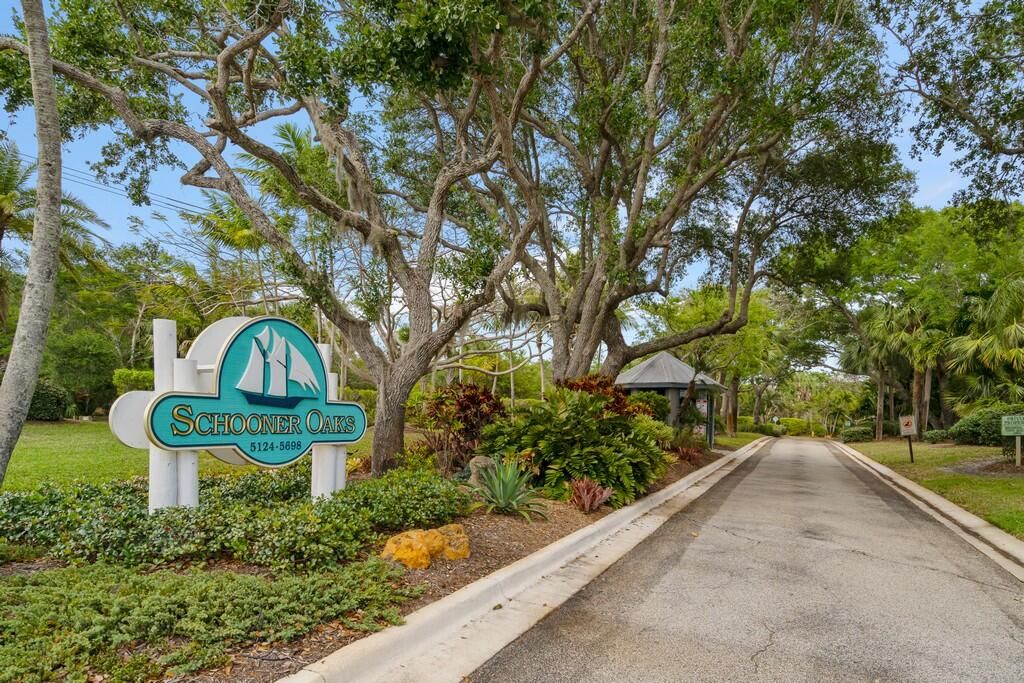 Photo of 5626 SE Schooner Oaks Way, Stuart, FL 34997 (MLS # R10970771)