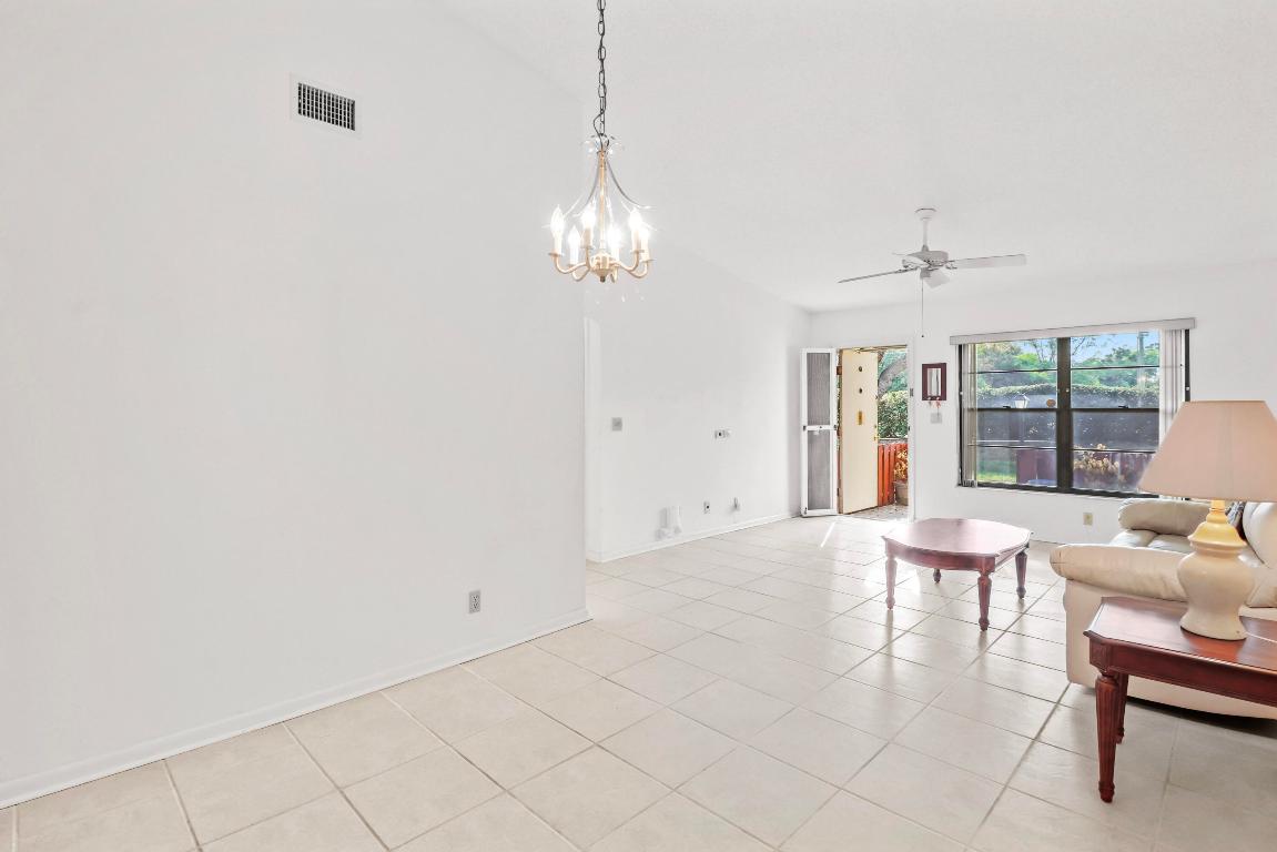 VILLAS OF HOBE SOUND CONDO - Residential