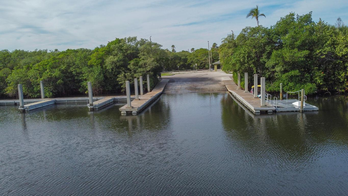 VILLAS OF HOBE SOUND CONDO - Residential