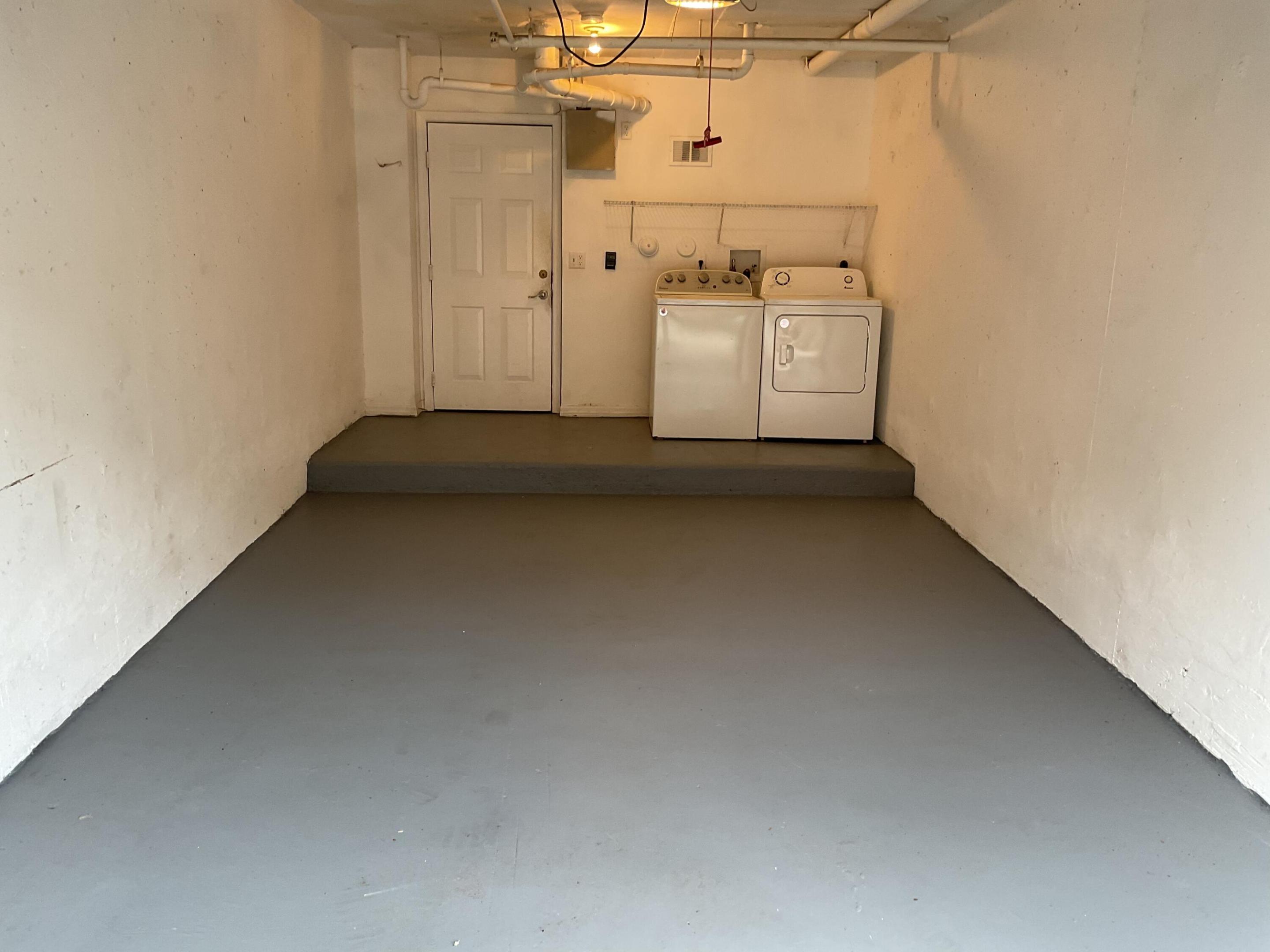 GRAND ISLES CONDO - Residential Lease