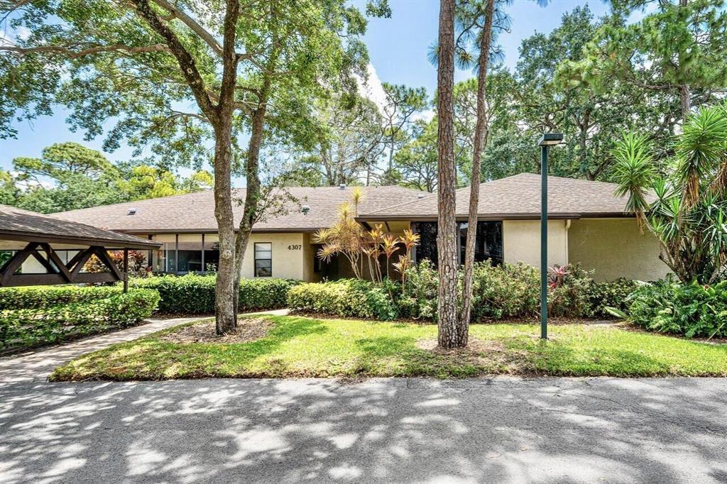 Updated first floor 1 bed, 1 bath condo with open kitchen, stainless steel appliances and tile throughout. Community has a lot of green space, wild life heated pool and lush landscaping.No age or rental restrictions!Turn key, move-in ready!
