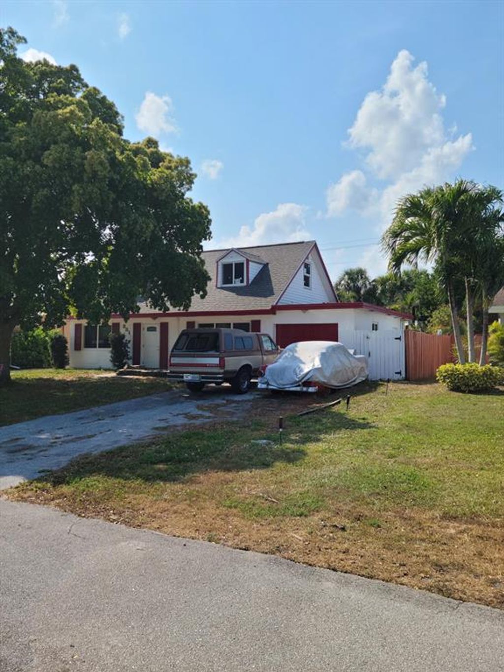 Photo of 331 Azalea Street, Palm Beach Gardens, FL 33410 (MLS # R10872261)