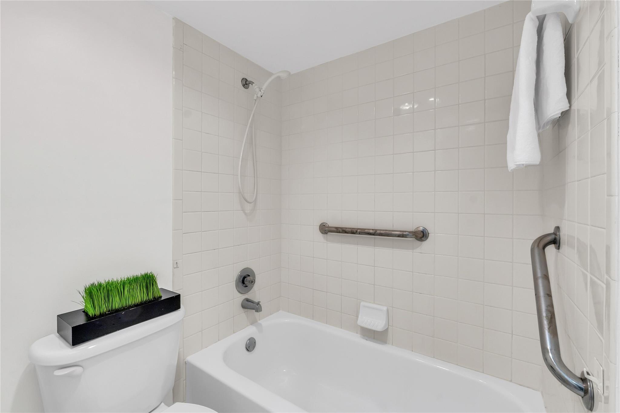 Bermuda Village A Condo - Residential Lease