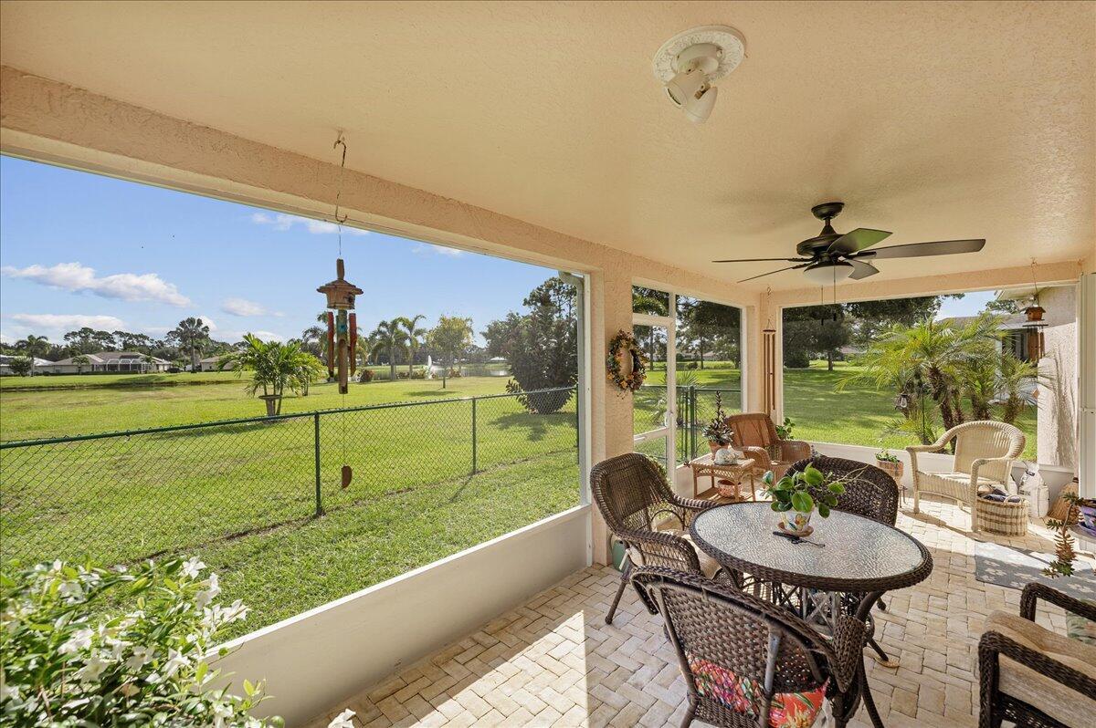 SAWGRASS LAKES PLAT NO 1 - Residential