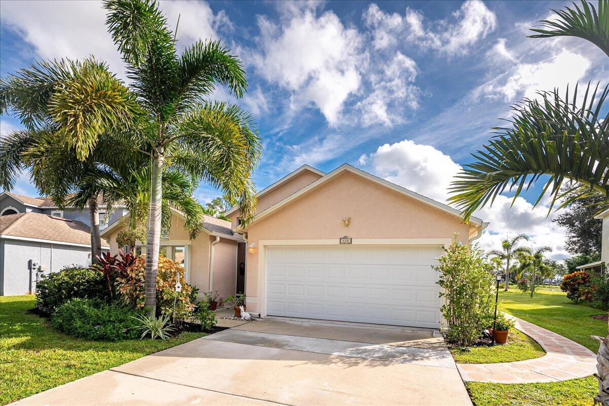 SAWGRASS LAKES PLAT NO 1 - Residential