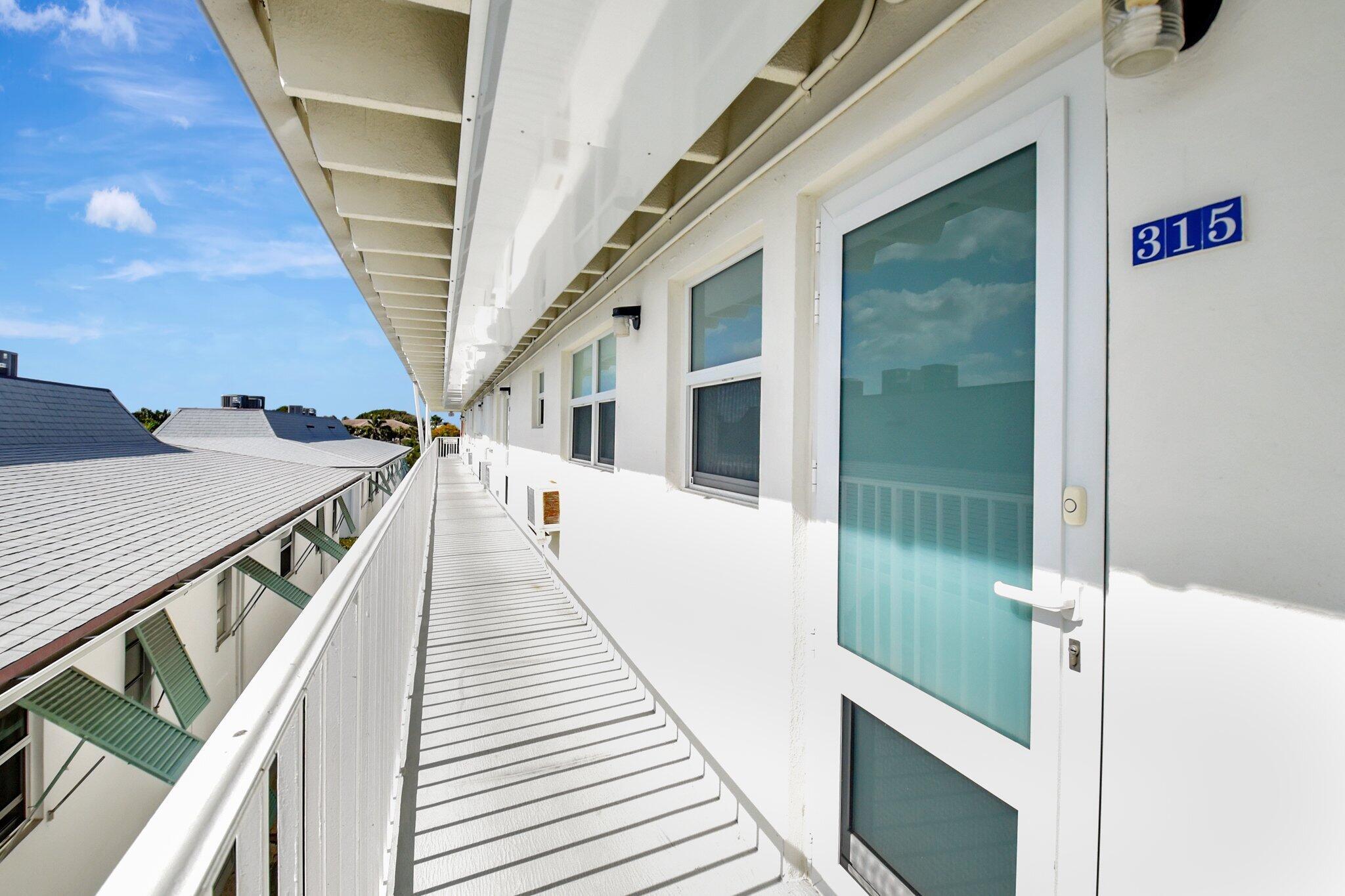 4001 S Ocean Boulevard 315