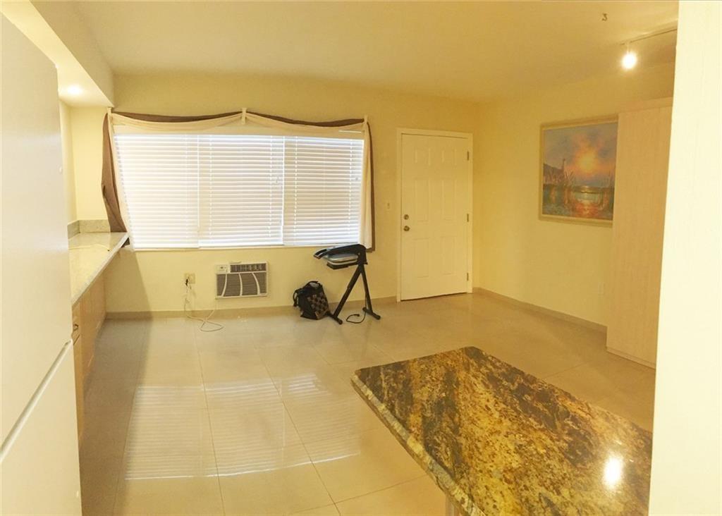2001 S Ocean Dr 23