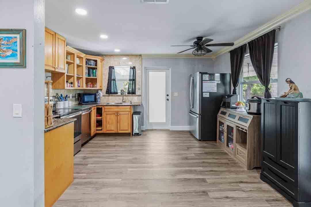 LAKE WORTH TOWN OF - Residential