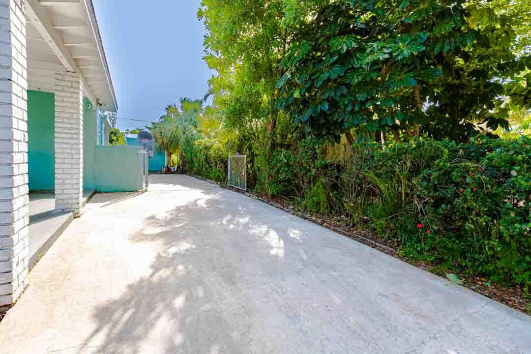 LAKE WORTH TOWN OF - Residential