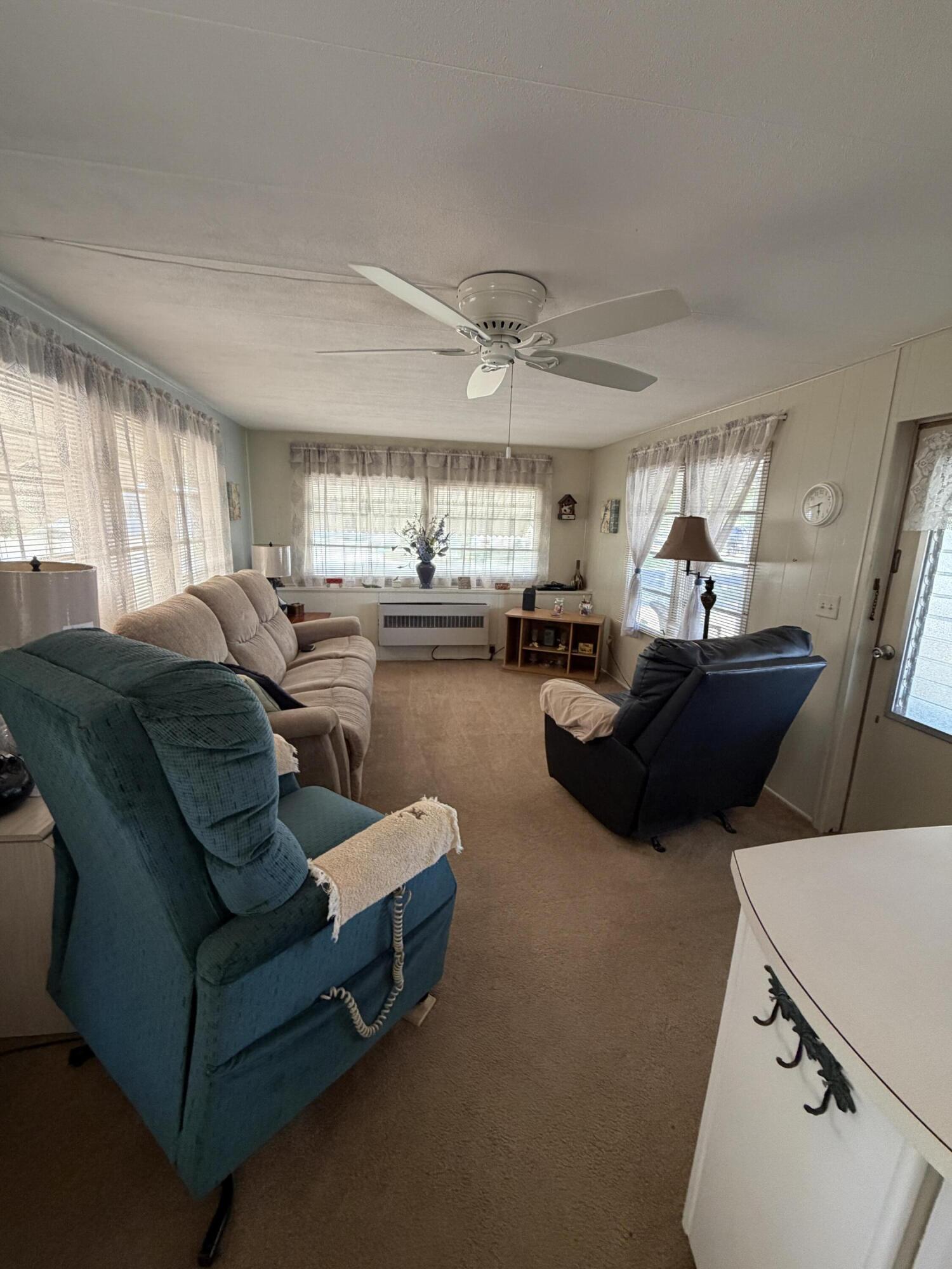 FIRST ADDITION OF PINE RIDGE PARK - Residential