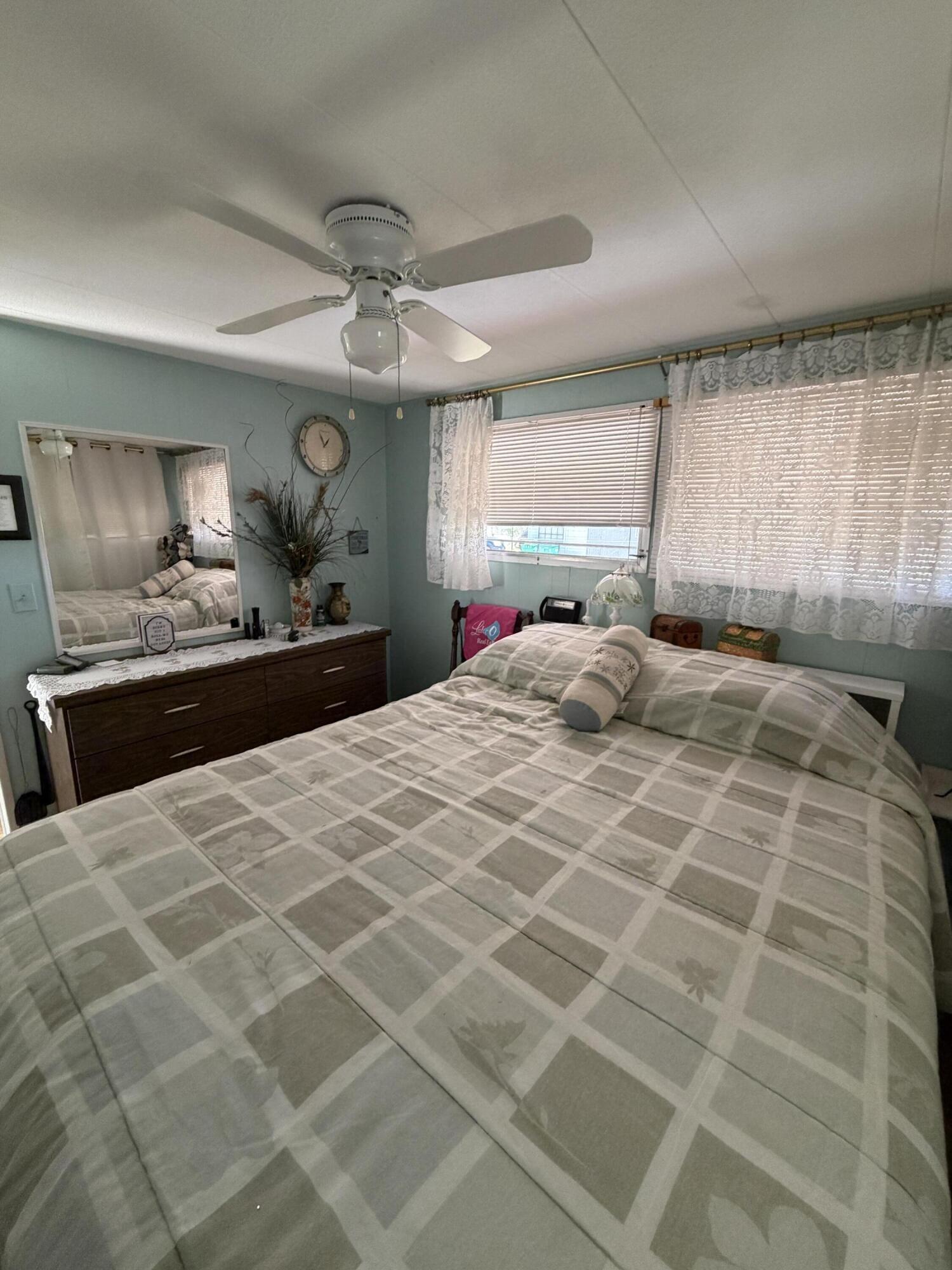 FIRST ADDITION OF PINE RIDGE PARK - Residential