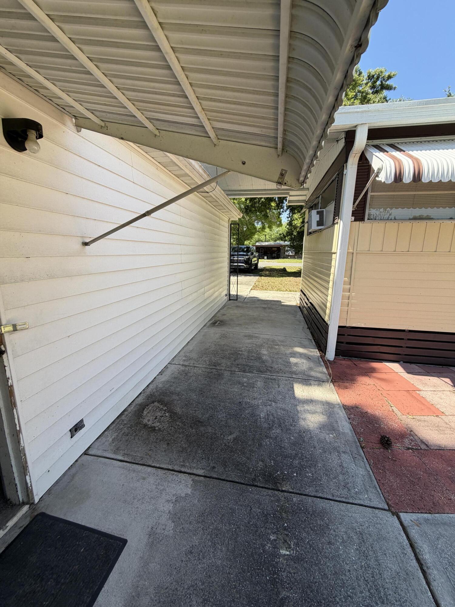 FIRST ADDITION OF PINE RIDGE PARK - Residential