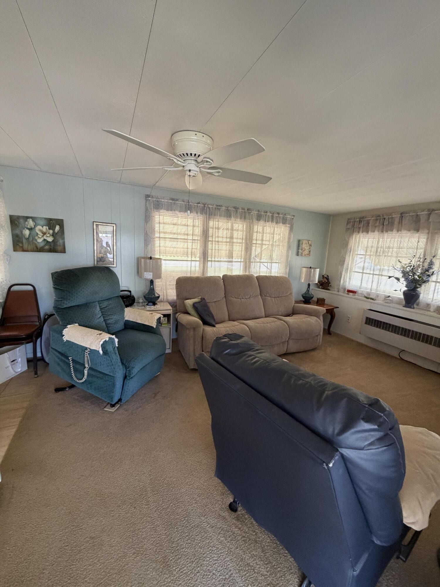 FIRST ADDITION OF PINE RIDGE PARK - Residential