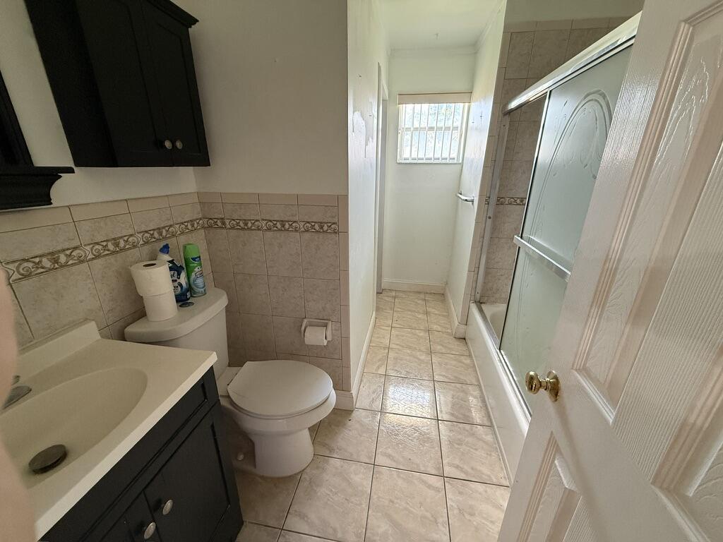 FAIRFAX BROLLIAR ADD - Residential