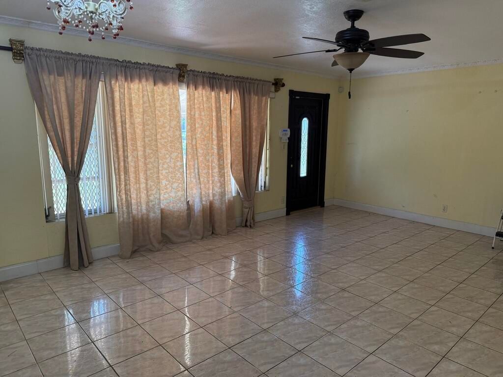 Photo of 1510 SW 37th Avenue, Fort Lauderdale, FL 33312 (MLS # B26011891)
