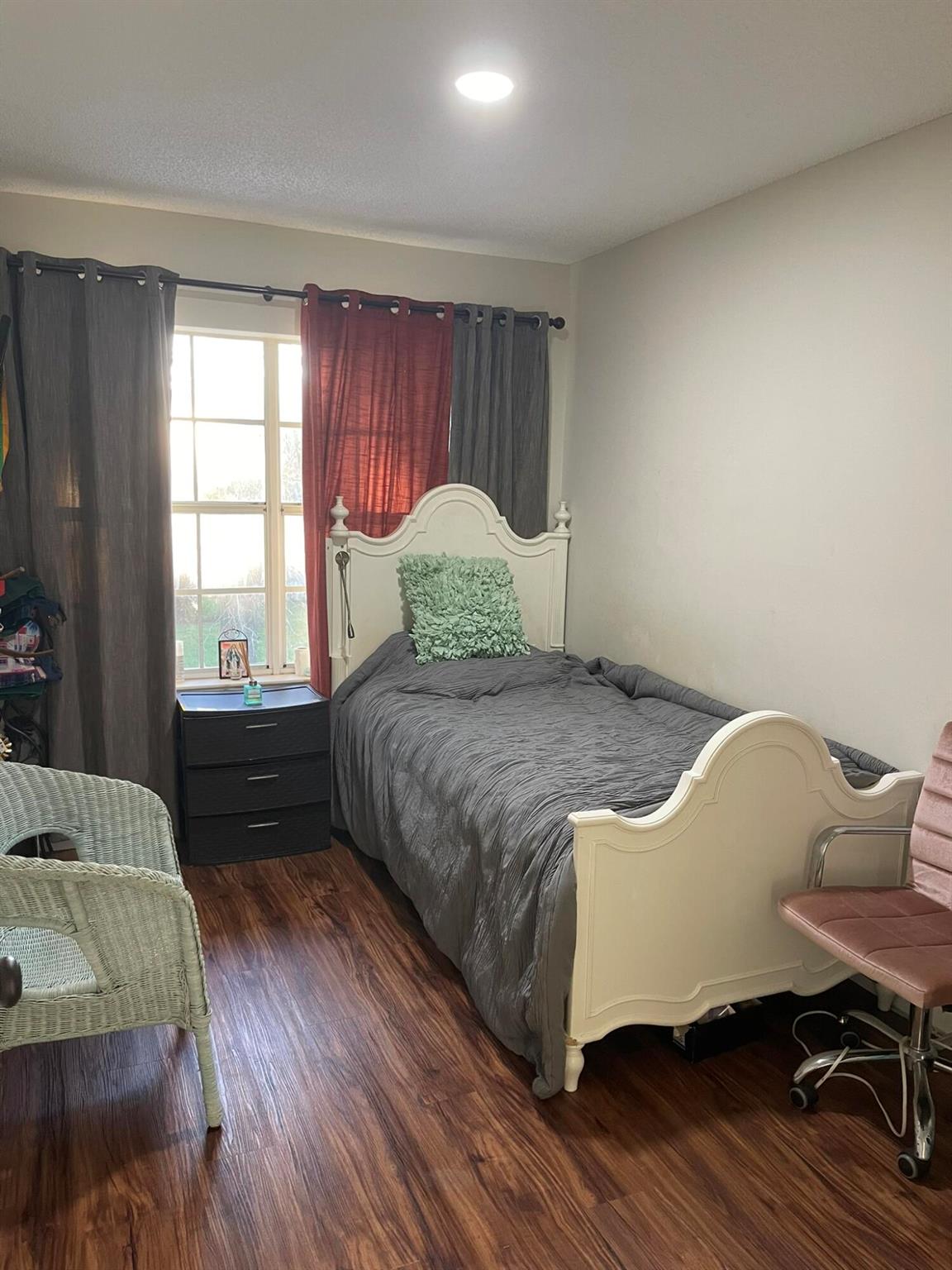 PALM CLUB WEST VILLAGE 1 - Residential