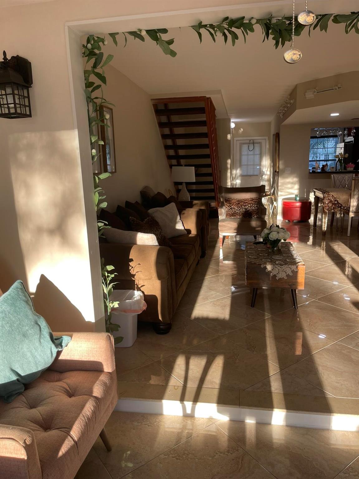 PALM CLUB WEST VILLAGE 1 - Residential