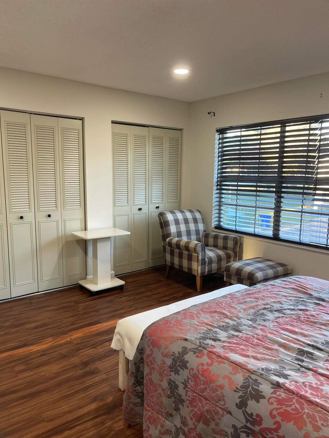 PALM CLUB WEST VILLAGE 1 - Residential