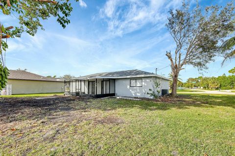 A home in Port St Lucie