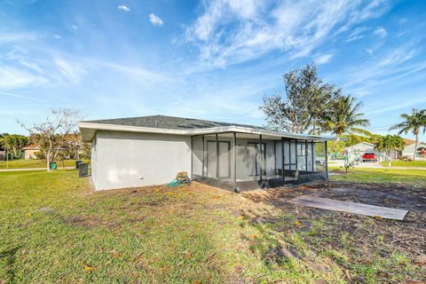 A home in Port St Lucie