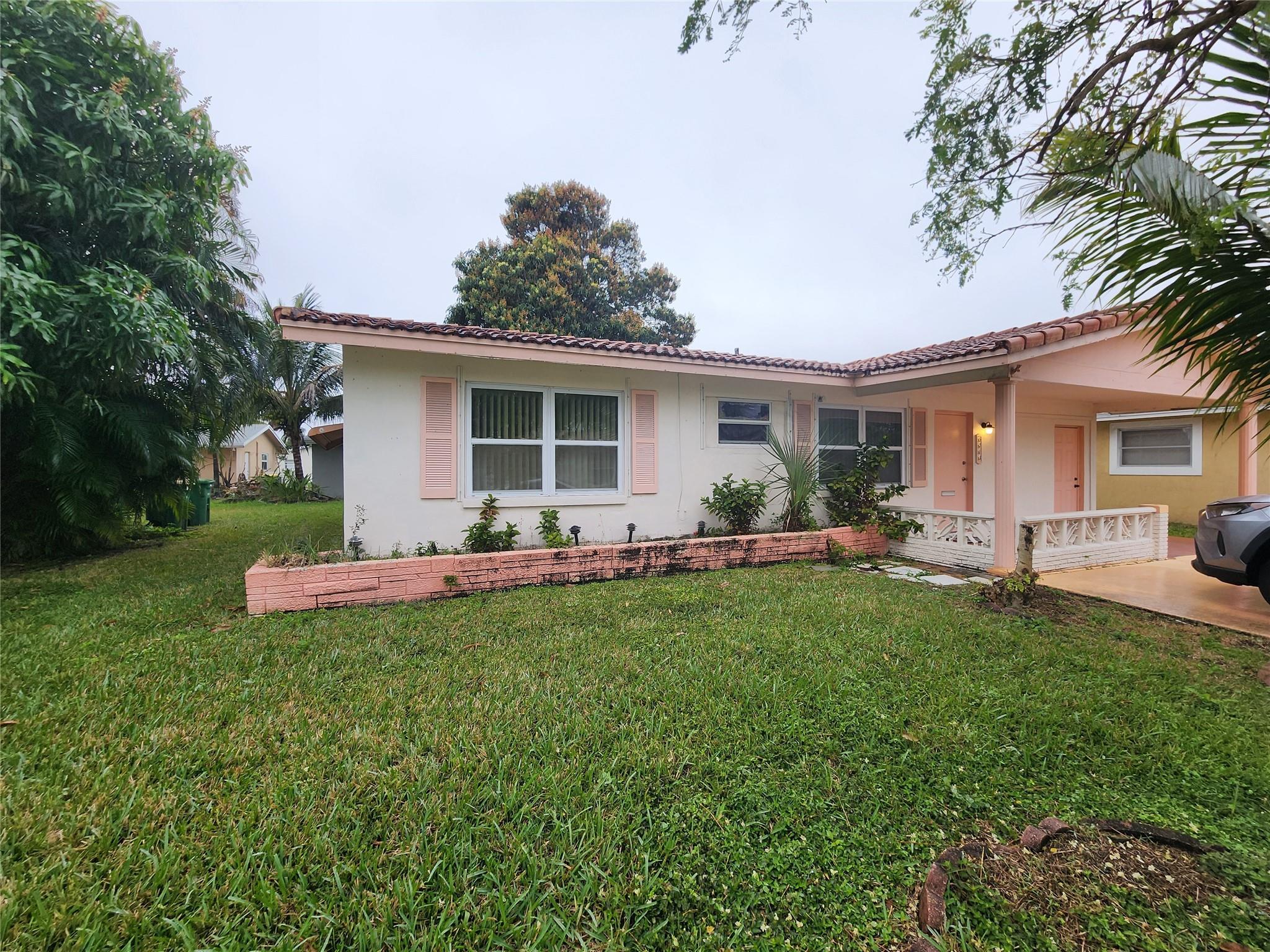 Mainlands Of Tamarac Lake - Residential
