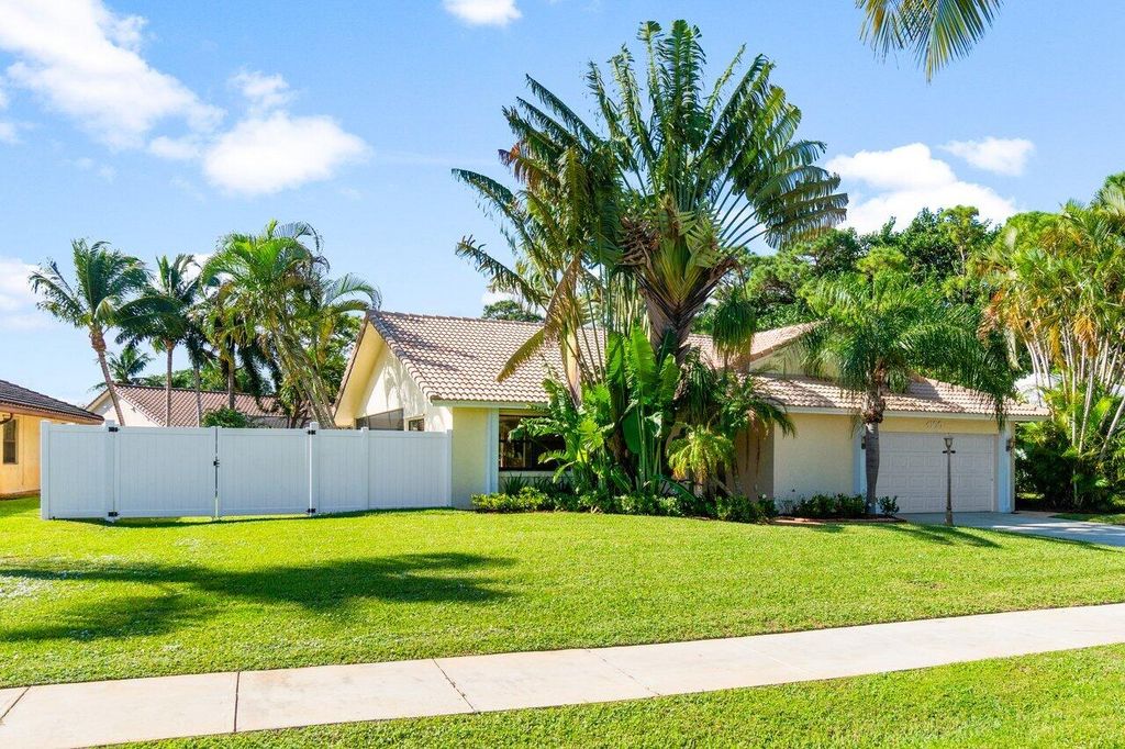 Photo of 4100 NW 7th Court, Delray Beach, FL 33445 (MLS # R11036822)