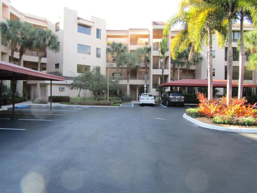 Beautifully updated condo in popular newer section of Lakes at La Paz. Spend the season in this lovely condo with brand new flooring in bedrooms plus tons of other updates. Easy entrance on first floor. Nice floor plan with split bedrooms and nice size living room. Large screened in patio with pretty lake and garden views. Third bedroom currently used as den. Community has 2 pools and 2 tennis courts.