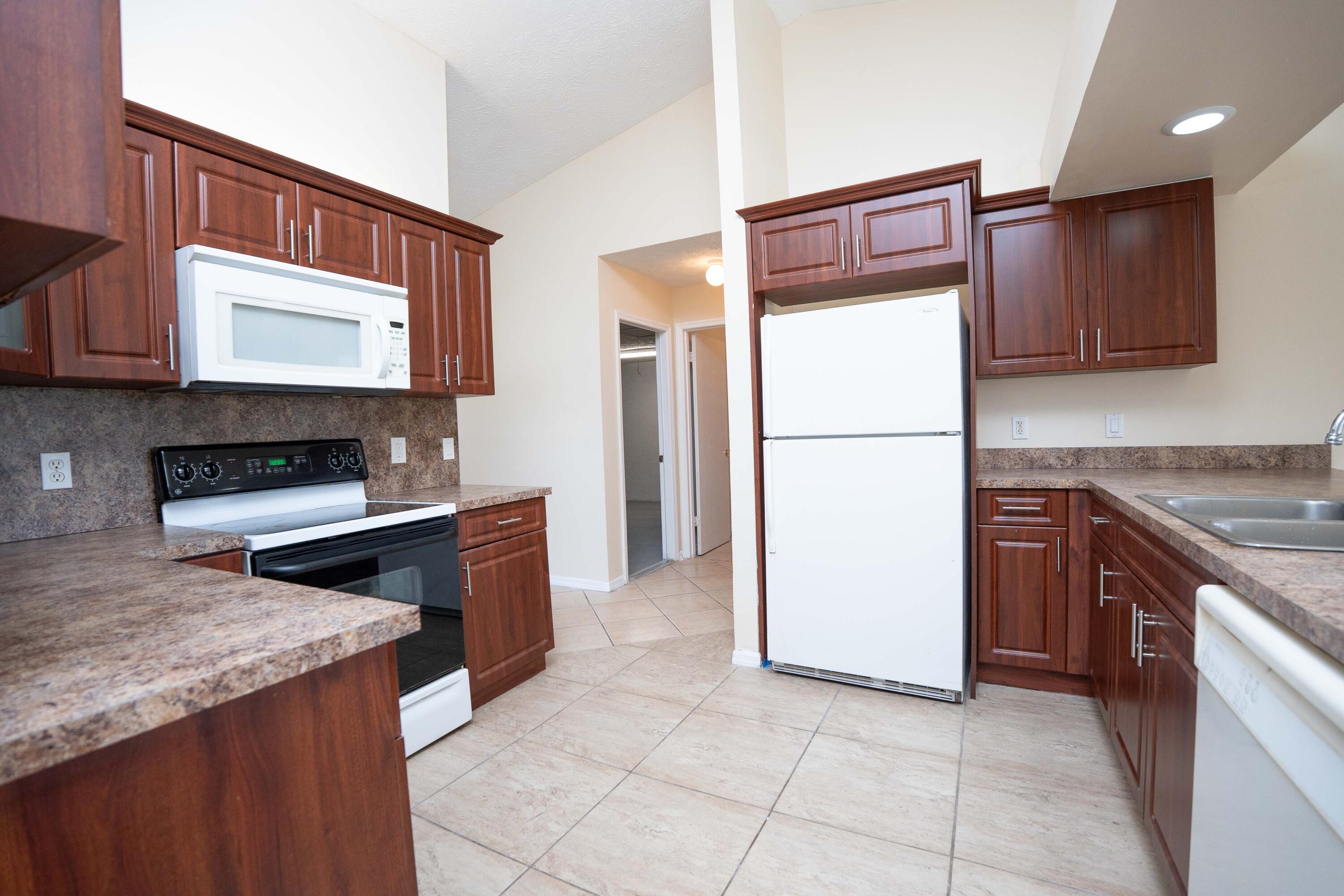 PORT ST LUCIE SECTION 30 - Residential