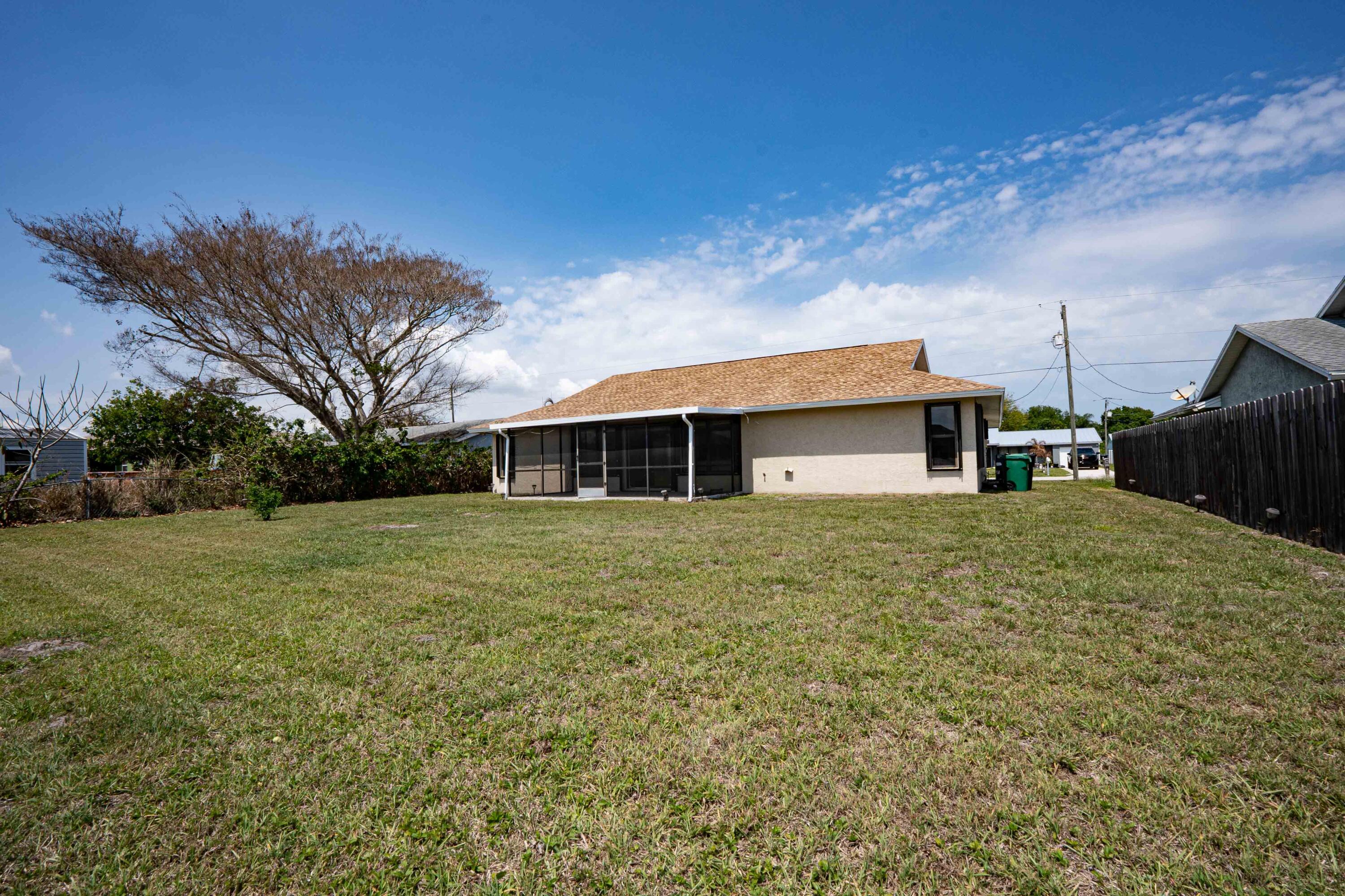PORT ST LUCIE SECTION 30 - Residential