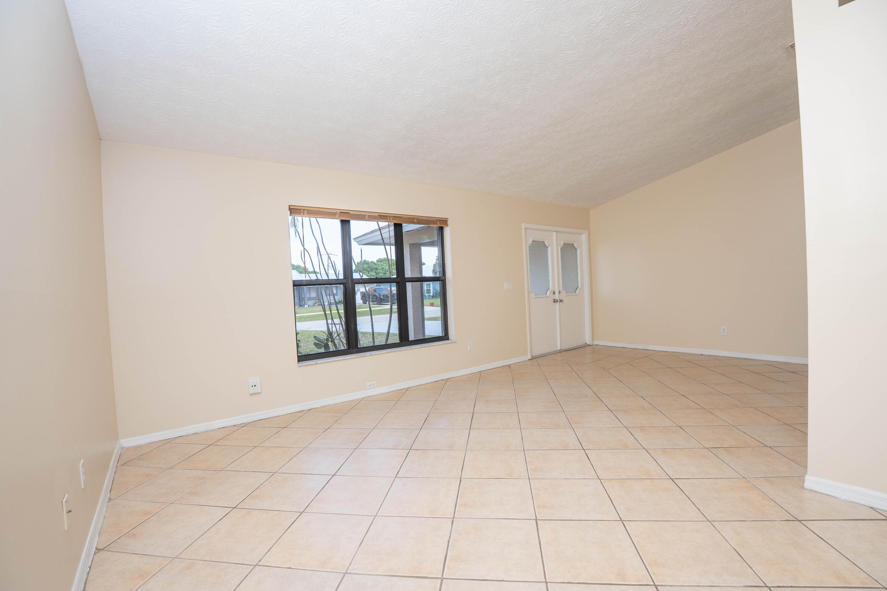 PORT ST LUCIE SECTION 30 - Residential