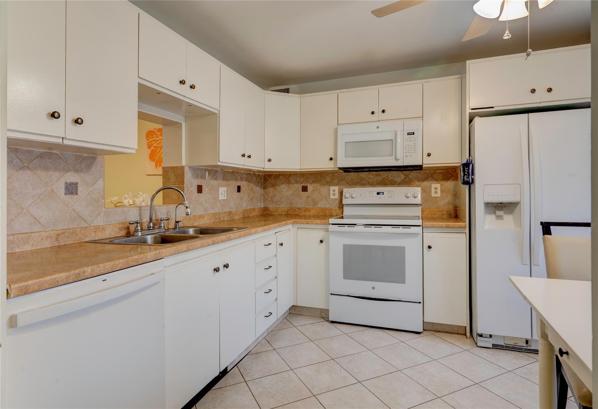 Portofino Village Ii-B Co - Residential Lease