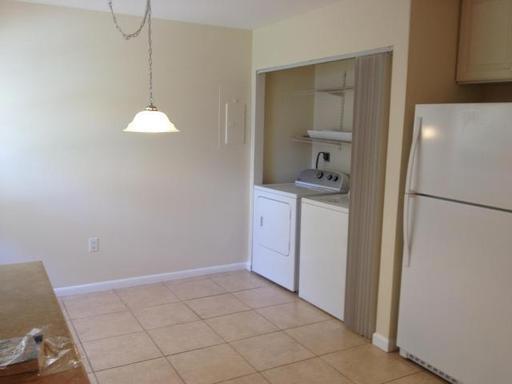 TROPICAL COUNTRY ESTATES - Residential