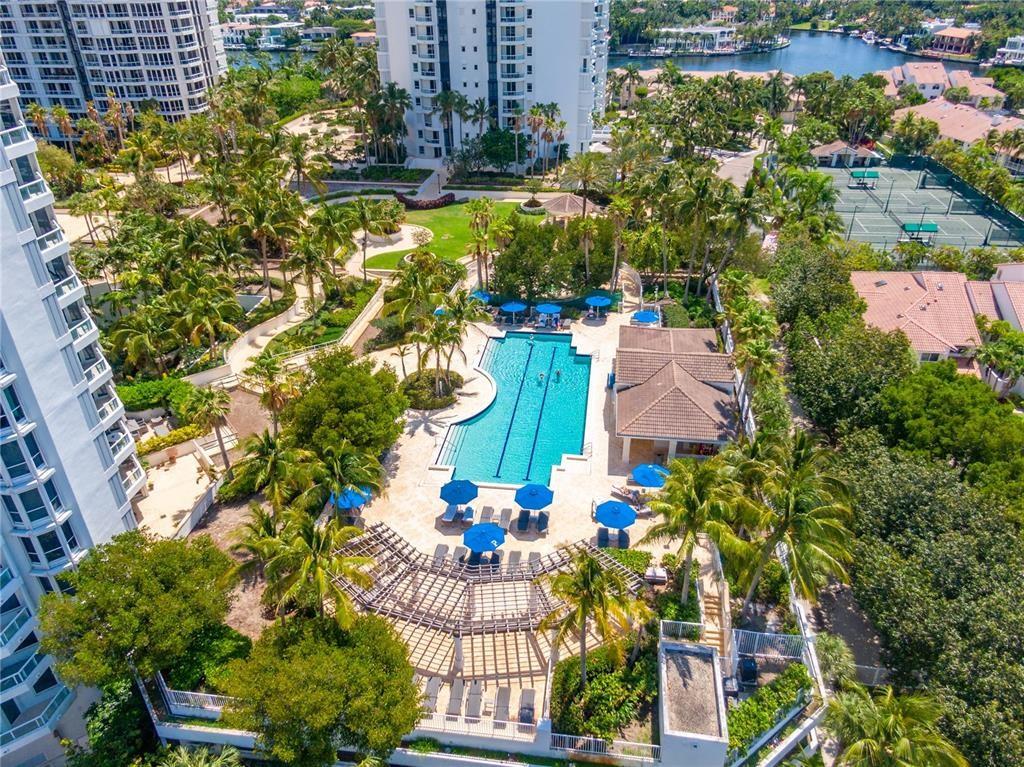 THE POINT - NORTH TOWER - Residential