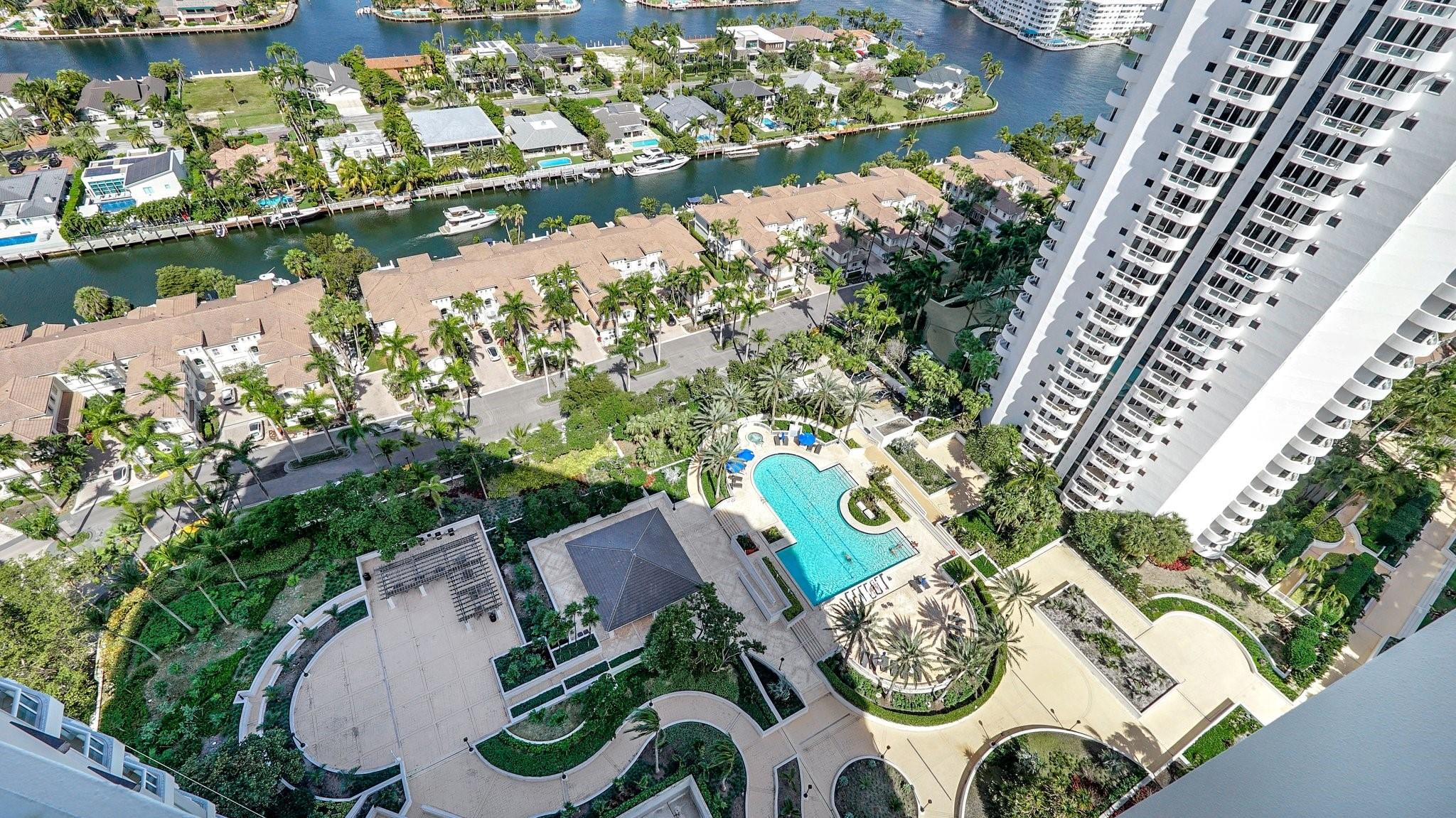 THE POINT - NORTH TOWER - Residential