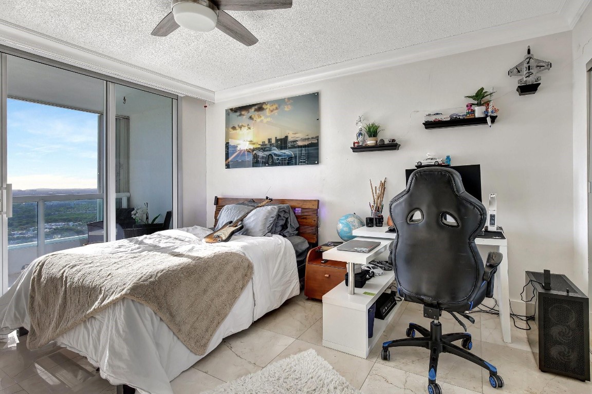 THE POINT - NORTH TOWER - Residential