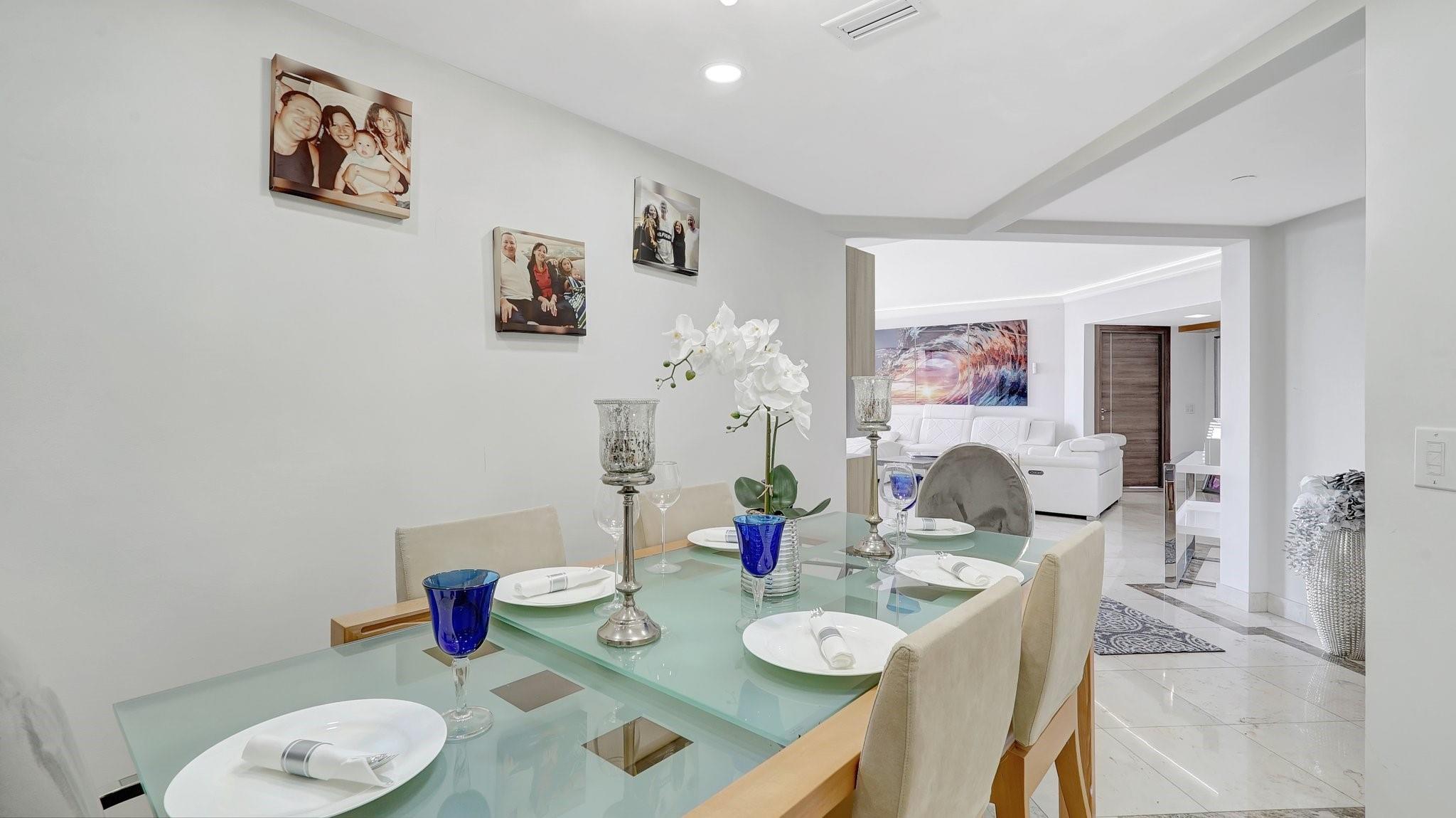 THE POINT - NORTH TOWER - Residential